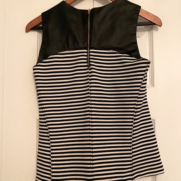 Banana Republic top - Picture 3 of 3